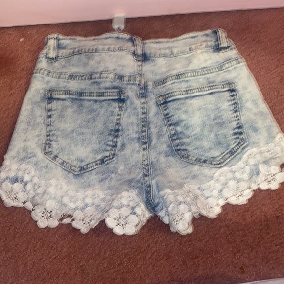 Jean shorts - Picture 3 of 3